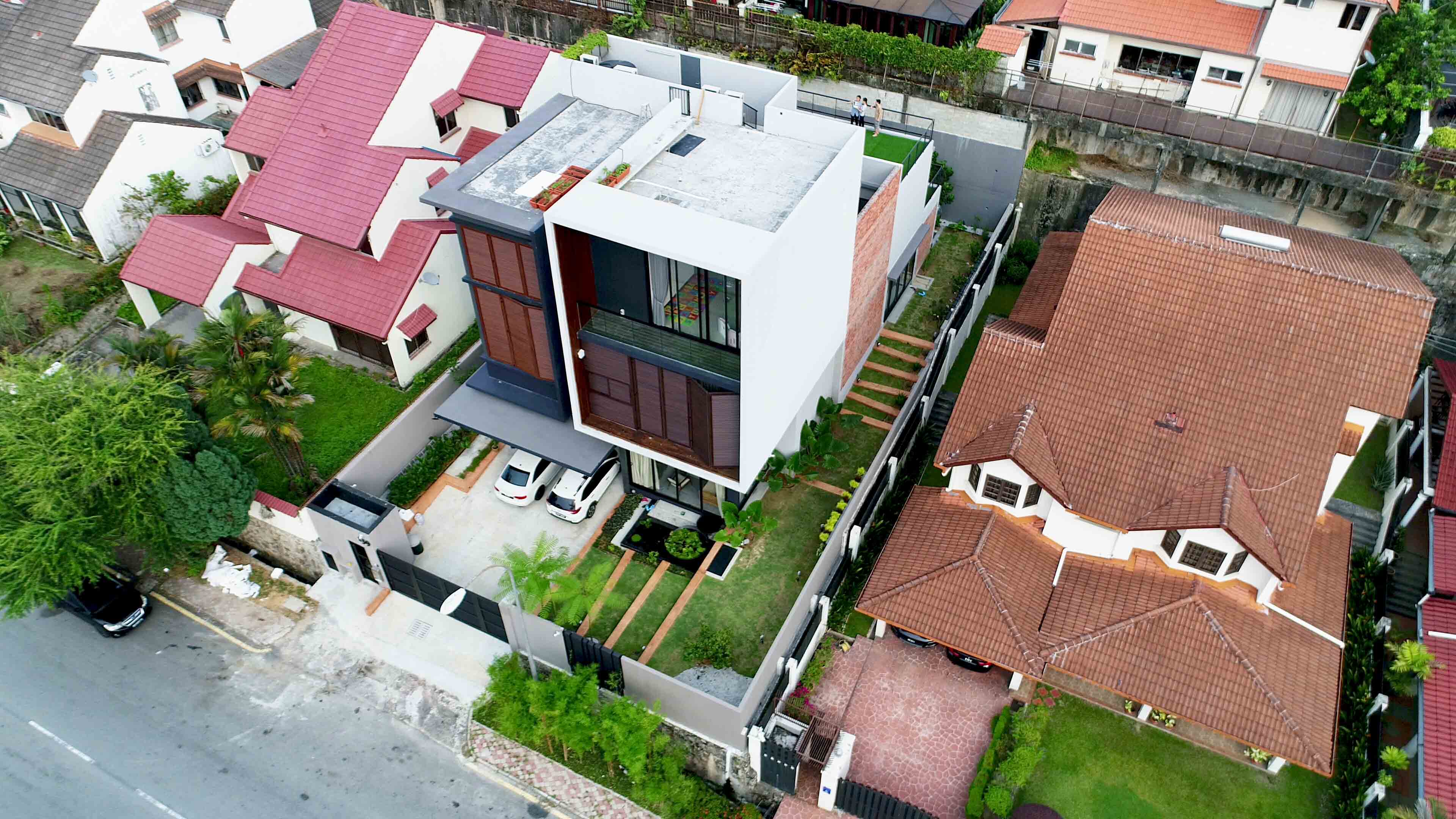 Zen Courtyard house - aerial view